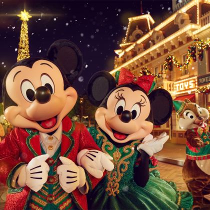 香港+香港迪士尼乐园+香港海洋公园5日4晚私家团