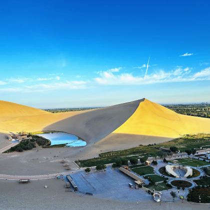 西宁+茶卡盐湖+青海湖景区+嘉峪关关城+敦煌7日6晚跟团游