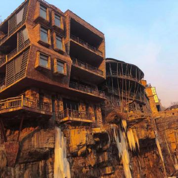 河南安阳+太行大峡谷景区5日4晚私家团