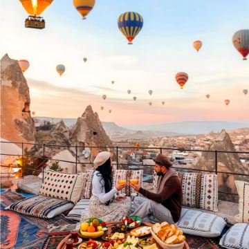 土耳其+卡帕多奇亚+费特希耶+棉花堡10日7晚跟团游