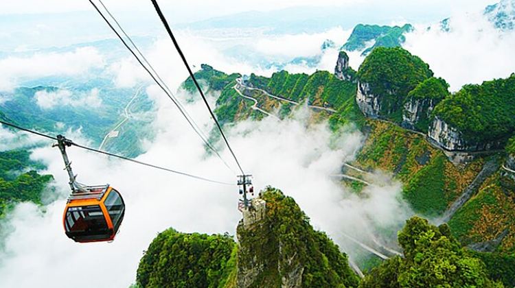 5D4N · Group Tours · Zhangjiajie 1-5 days Group Tour: Avatar, Glassbridge &Furong Town