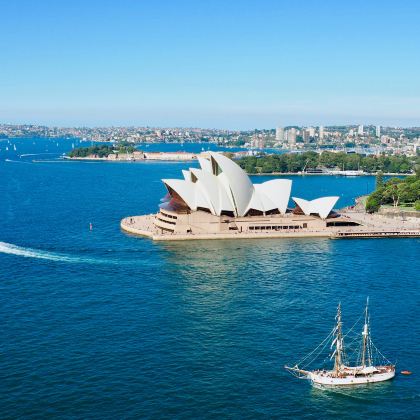 澳大利亚悉尼+布里斯班+黄金海岸+大洋路+菲利普岛16日15晚私家团