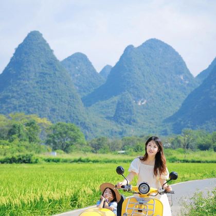 南宁+通灵大峡谷+德天瀑布+北海+涠洲岛+桂林+漓江+阳朔+龙脊梯田8日7晚私家团