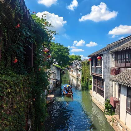 上海+南京+无锡+苏州+杭州+乌镇7日6晚跟团游