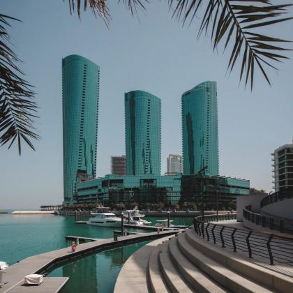 沙特阿拉伯+阿曼+巴林+卡塔尔10日9晚私家团