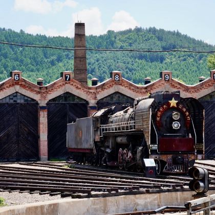 哈尔滨+长白山+延吉+镜泊湖6日5晚拼小团