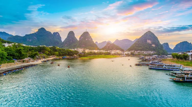 5D4N · Private Tours · China + Guilin + Yangshuo + Guilin Li River Scenic Area