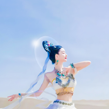 青海湖景区+茶卡盐湖+水上雅丹+莫高窟+张掖+鸣沙山7日6晚拼小团