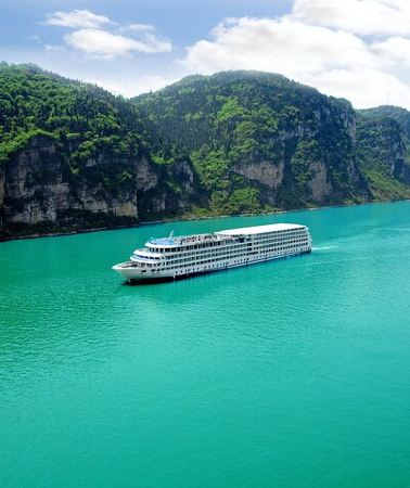 4D3N • 4 Days 3 Nights Yangtze River Cruise from Chongqing to Yichang