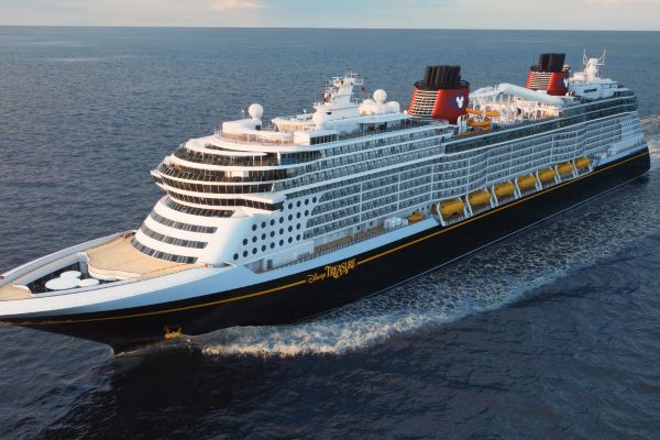 8 days · Caribbean · Port Canaveral - Cozumel - George Town - Falmouth - Castaway Cay - Port Canaveral