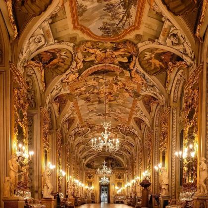 法国+瑞士+意大利12日10晚拼小团