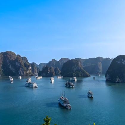 老挝万象+琅勃拉邦+万荣+越南河内8日7晚私家团