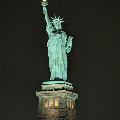 美国纽约+费城+华盛顿+巴尔的摩+尼亚加拉瀑布+波士顿9日8晚私家团