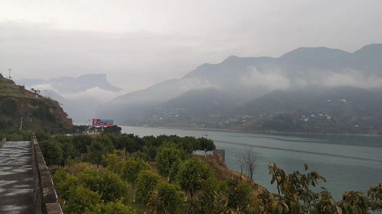4-Day Yangtze River Cruise from Chongqing to Yichang Downstream in 4 Days 3 Nights