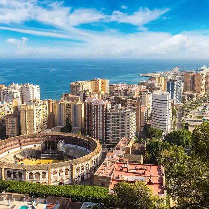 西班牙马德里自治区+萨拉戈萨+巴塞罗那+瓦伦西亚+拉格拉纳达+马拉加+塞维利亚+梅里达+里斯本12日11晚跟团游