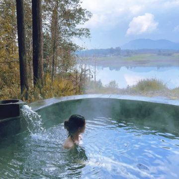 云南昆明+芒市+瑞丽+腾冲6日5晚跟团游