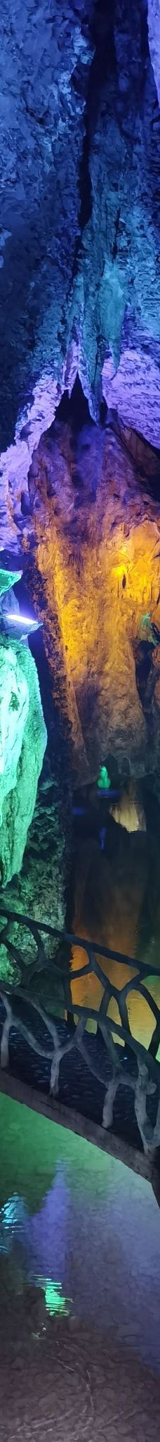 枫林地心大峡谷-阳新-新鲜