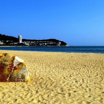 星光大道+澳门威尼斯人度假区+大三巴牌坊+大炮台+金莲花广场+银河水幕钻石秀表演+珠海大剧院+海陵岛6日5晚跟团游