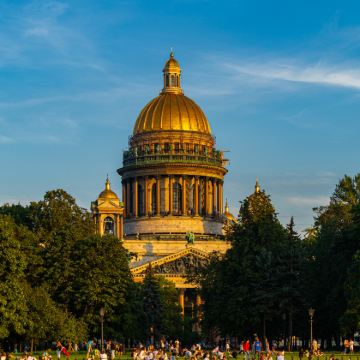 俄罗斯莫斯科+圣彼得堡8日6晚跟团游