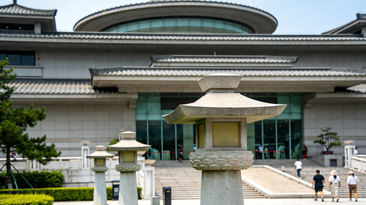 4D3N · Group Tours · How exciting, 5 Immersive Xi'an Experiences -Answer the Call of Millennium Chang'an+ Emperor Qinshihuang's Mausoleum Site Museum + Huaqing Palace + Mount Hua
