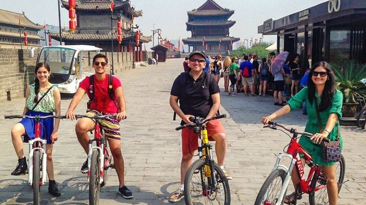 14D13N · Group Tours · 14-Day Small-Group Tour to Beijing, Xi'an, Chengdu, Yangtze, Chongqing, Shanghai