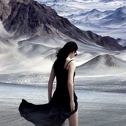 格尔木+可可西里国家级自然保护区+黑独山+火星营地+东台吉乃尔湖+茫崖艾肯泉+俄博梁5日4晚跟团游