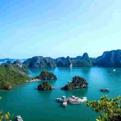 越南下龙湾+河内4日3晚跟团游