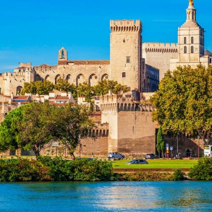 法国+西班牙+德国+荷兰+比利时+卢森堡+安道尔14日13晚跟团游