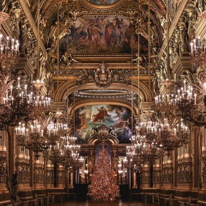 法国巴黎+凡尔赛宫+枫丹白露宫8日私家团