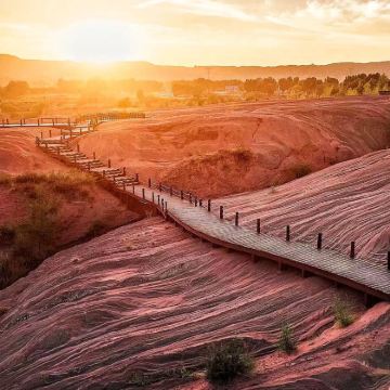 中国陕西延安甘泉大峡谷+榆林陕西波浪谷景区2日1晚跟团游