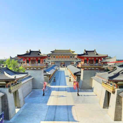 湖北武当山+武当山风景区-金顶+中国唐城+古隆中4日3晚私家团