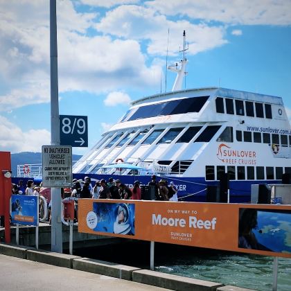 澳大利亚凯恩斯太阳恋人号大堡礁游轮+库兰达雨林小镇+热带雨林自然公园4日3晚跟团游