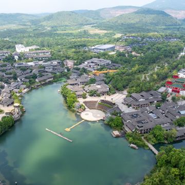 上海+杭州+苏州+无锡+南京+乌镇6日5晚跟团游