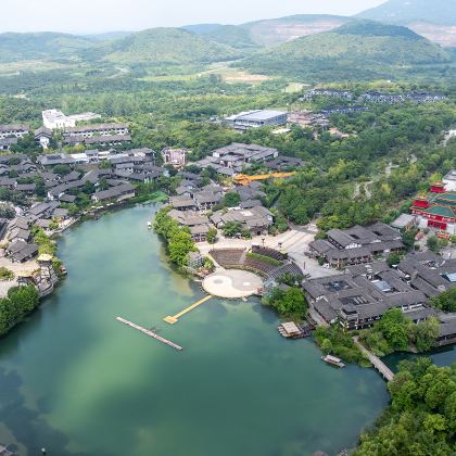 上海+杭州+苏州+无锡+南京+乌镇6日5晚跟团游