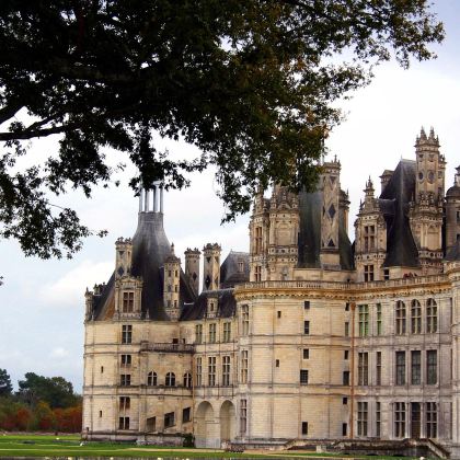 荷兰阿姆斯特丹+阿维尼翁+巴塞罗那+波尔多+巴黎+卢森堡+法兰克福12日11晚跟团游