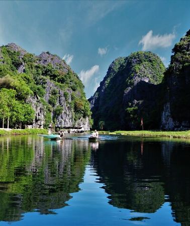 2D1N • From Hanoi to Ninh Binh Gateway and Halong Bay 2 days 1 night