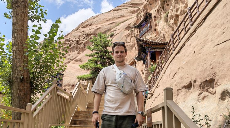 6-Day Private group customization available on request Gansu yidi + Lanzhou + Zhangye + Jiayuguan + Dunhuang