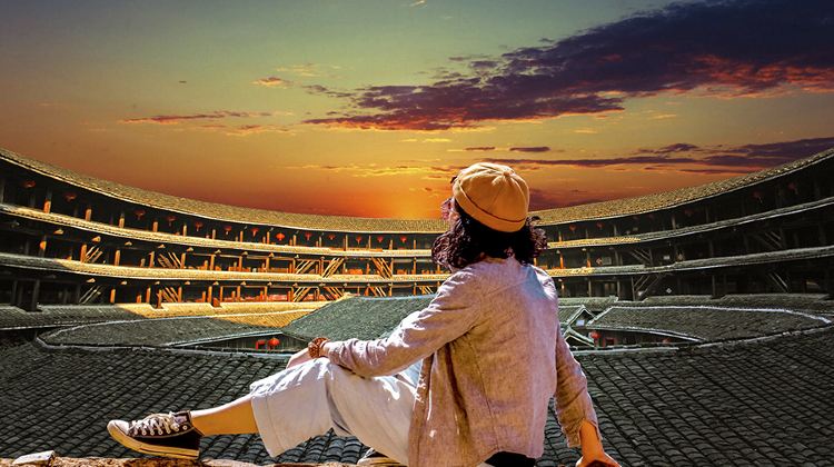 2-Day Private Getaway to Xiamen: Wander Gulangyu Island and Discover Centuries-old Hakka Tulou in Yunshuiyao