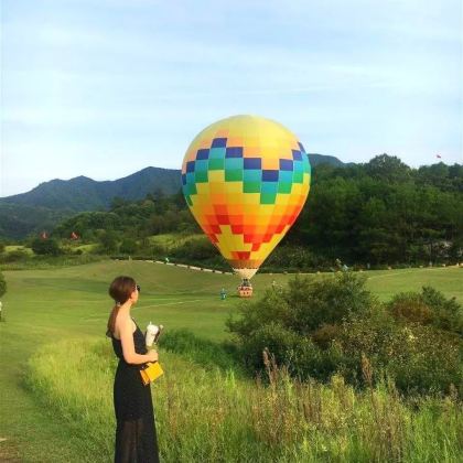 浙江金华+武义大斗山飞行营地+地下长河景区+大红岩景区+牛头山国家森林公园+俞源村古建筑群4日3晚私家团