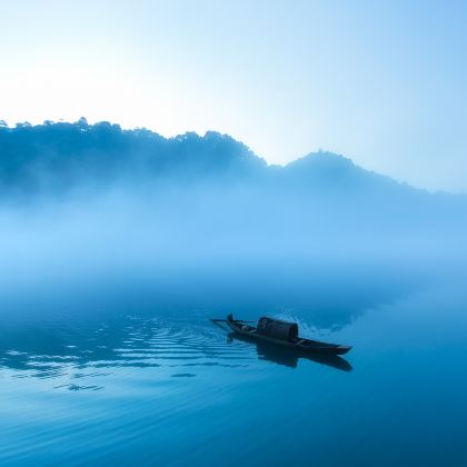 岳阳+君山岛景区+洞庭湖+岳阳楼景区2日1晚私家团
