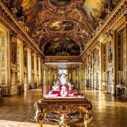 法国+意大利+瑞士12日10晚跟团游