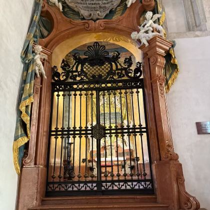 匈牙利布达佩斯+奥地利维也纳+捷克布拉格+德国慕尼黑+法兰克福15日14晚拼小团