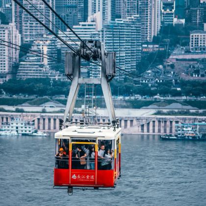 成都+重庆+九寨沟+黄龙风景名胜区+武隆天生三桥+仙女山国家森林公园8日7晚私家团