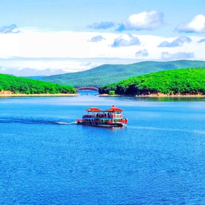 牡丹江镜泊湖风景区2日1晚跟团游