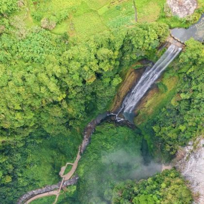 广西崇左+德天瀑布+明仕田园+通灵大峡谷+峒那屿湾景区+伏那秘境4日3晚私家团