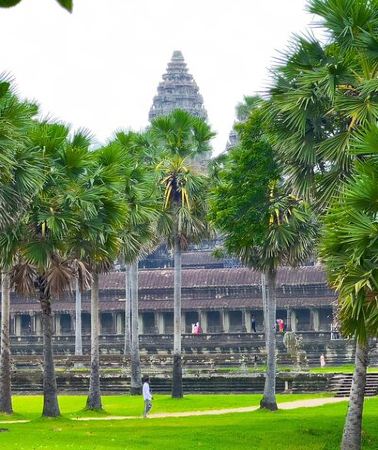 3D2N • Angkor Wat 2 Days and a Half Temples & Tonle Sap-Small Group Tour