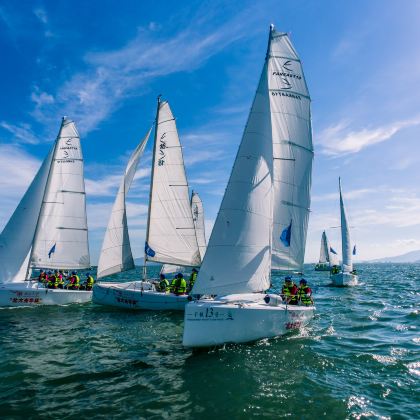 厦门+厦门乘风帆船出海+厦门园林植物园+鼓浪屿5日4晚跟团游