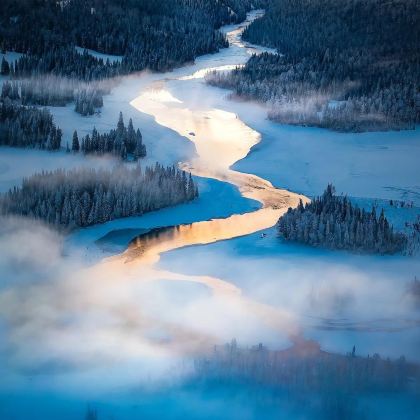 新疆乌鲁木齐+喀纳斯+赛里木湖+那拉提旅游风景区11日10晚私家团