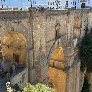 法国+西班牙+葡萄牙14日12晚私家团