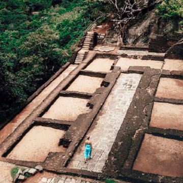 斯里兰卡12日10晚拼小团
